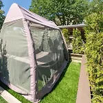 Garden Camping